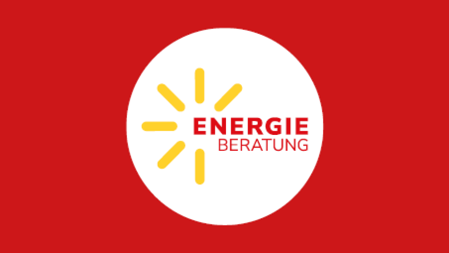 gelbe stilisierte Sonne mit rotem Schriftzug Energieberatung in weißem Kreis auf rotem HIntergrund
