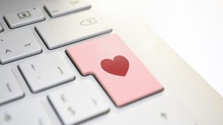 Eine Tastatur mit Herztaste